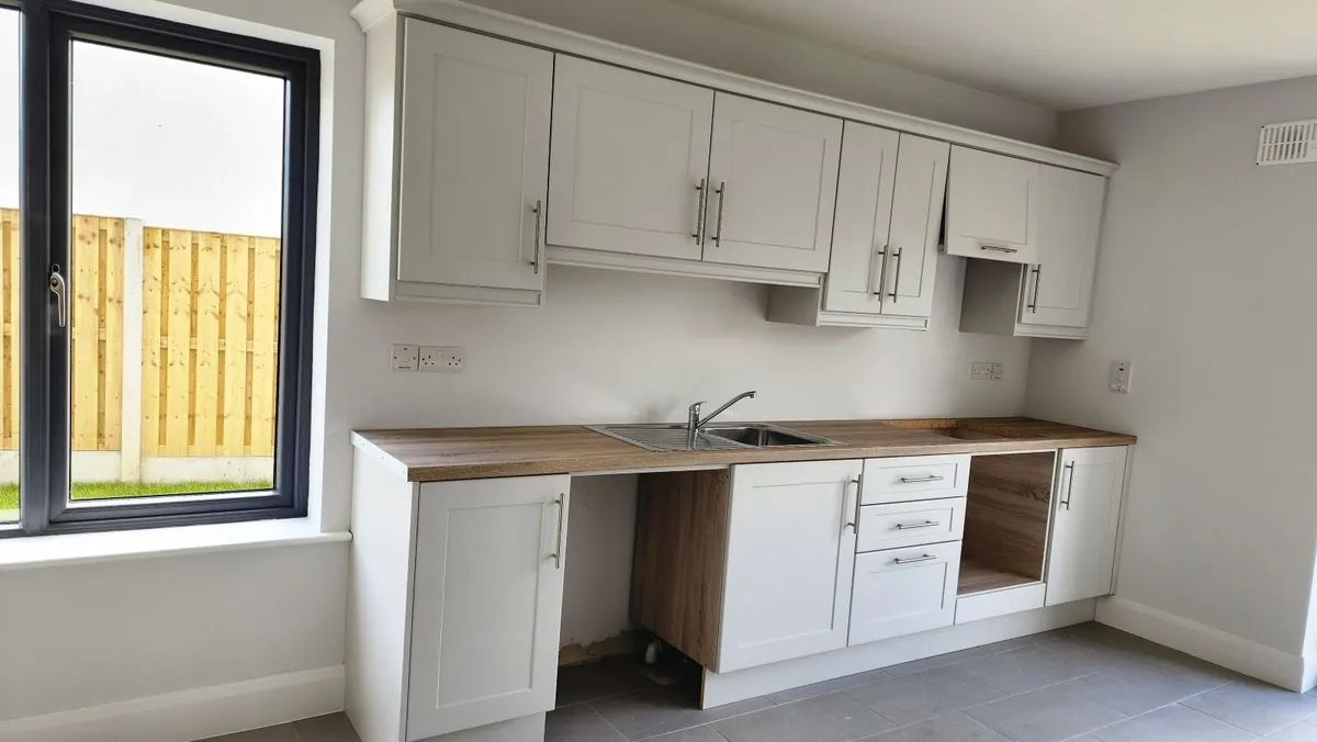 Newly fitted Kitchen for sale - Image 1