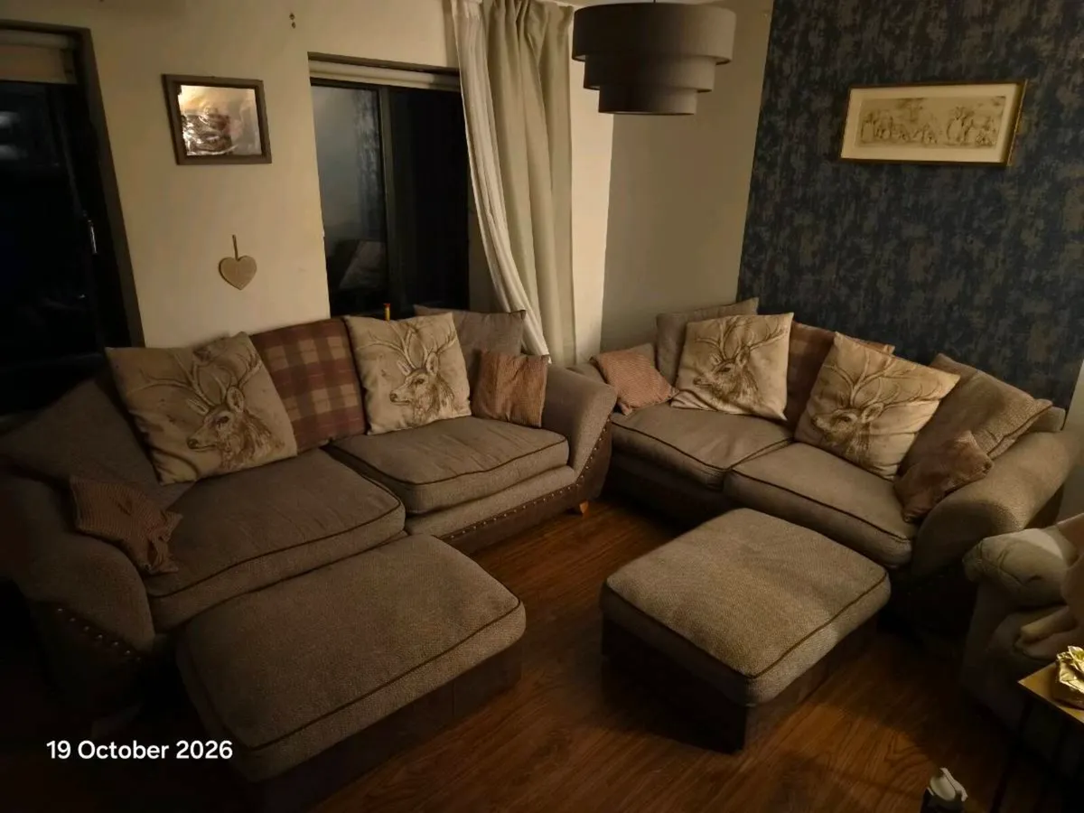 Couch 4 & 3 seater - Image 1
