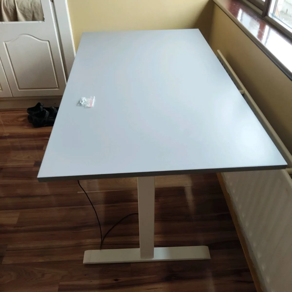 IKEA ELECTRIC DESK - Image 2