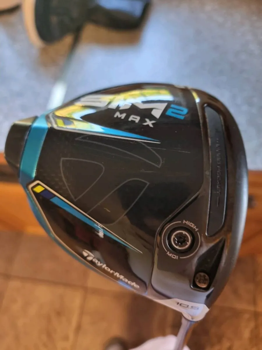Taylormade Sim 2 Max Driver - Image 1