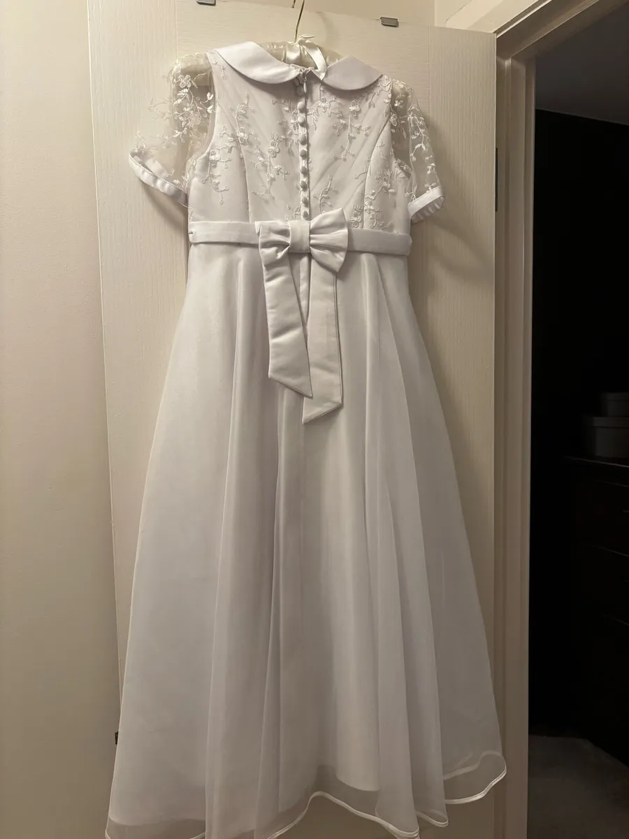 Communion dress with accessories - Image 3