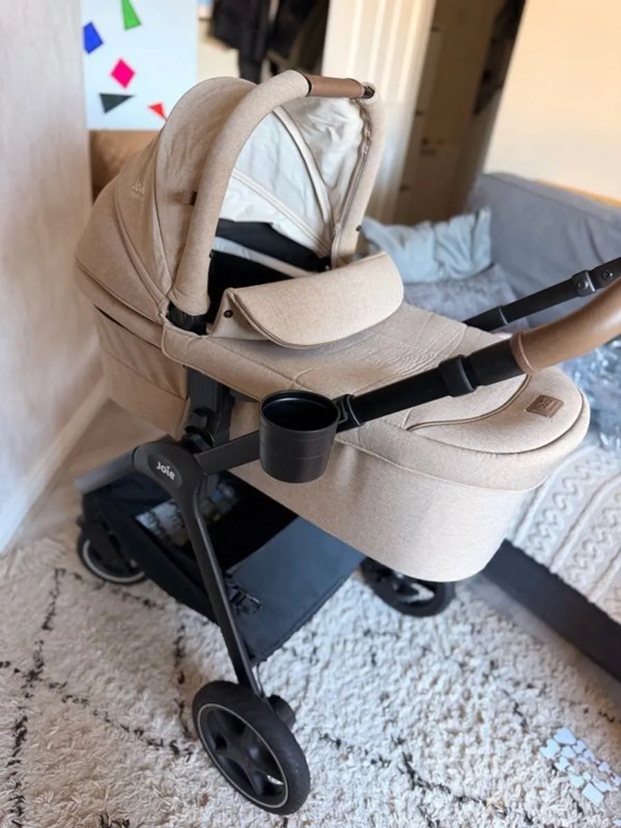 Joie Finiti Signature 4in1 travel system - Image 2