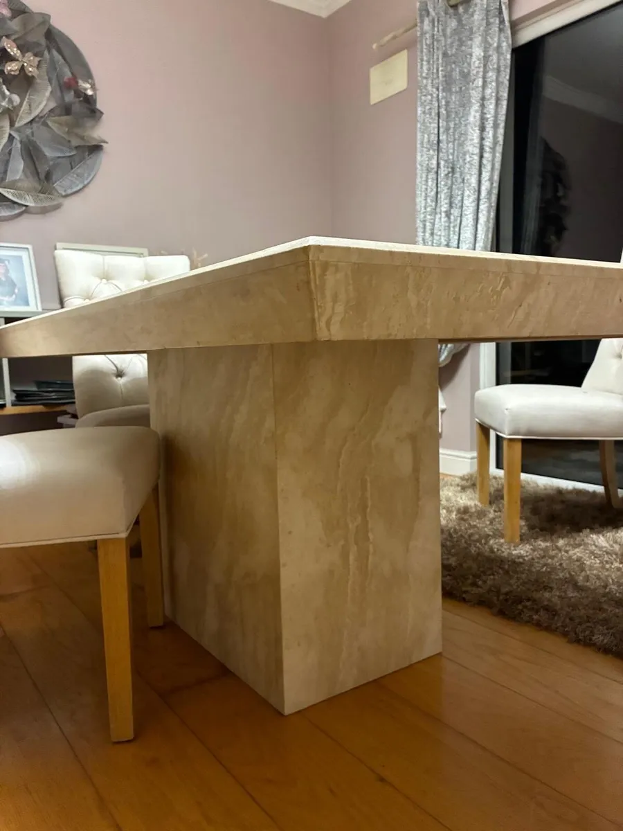 Table and Chairs - Image 2