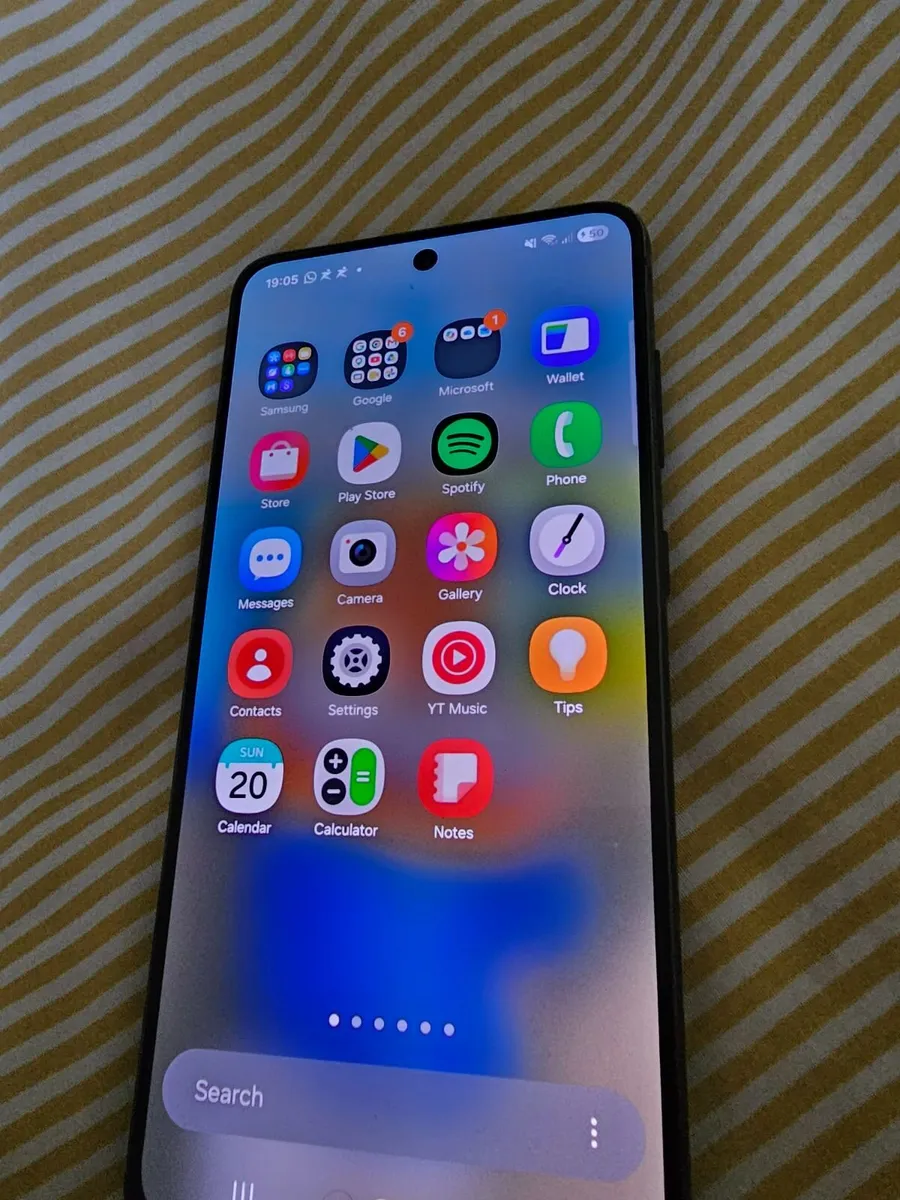 Phone - Image 2