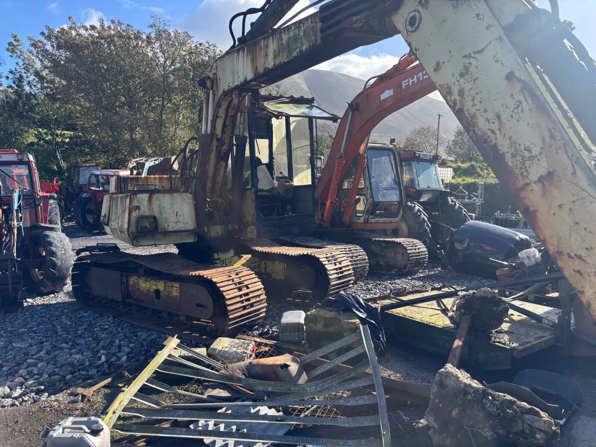 Hymac Digger - Image 3