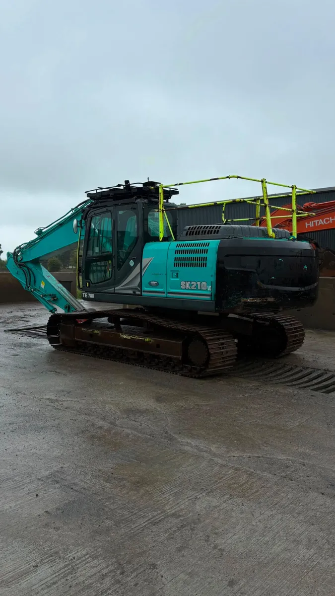 Kobelco SK210 - Image 1