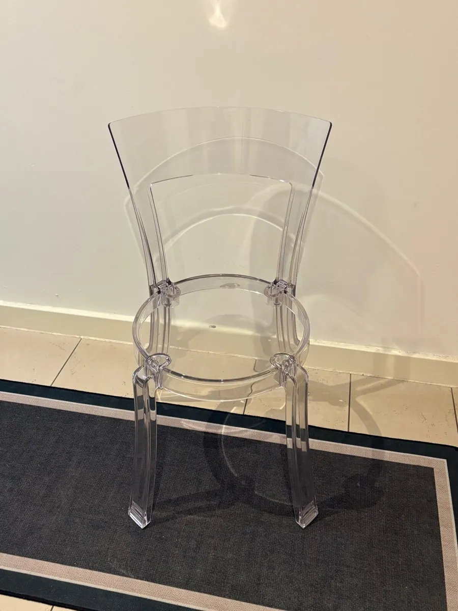 Stein transparent acrylic chair - Image 2