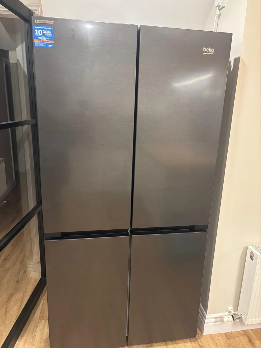 American style fridge freezer - Image 1