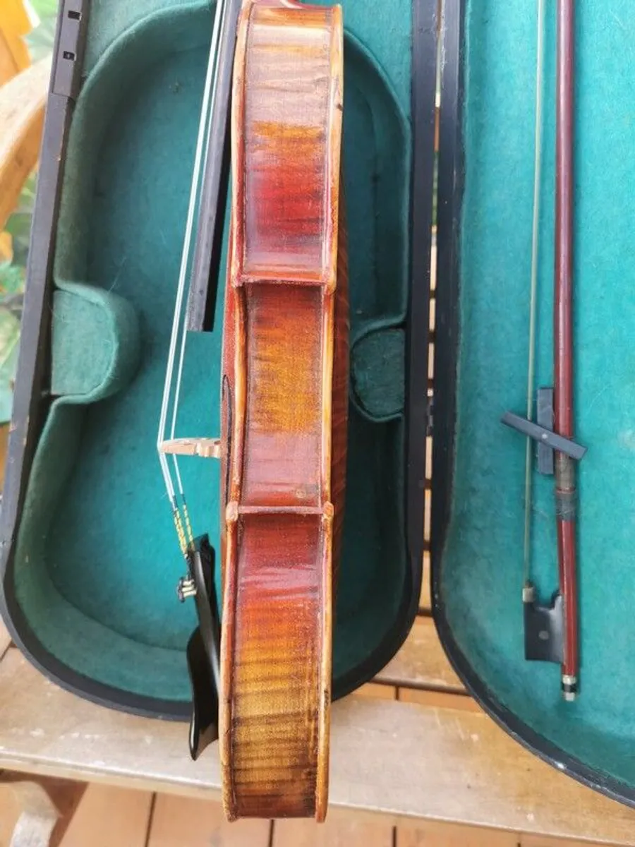 Full size Violin circa. early 1900s - Image 3