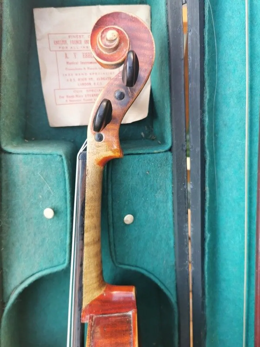 Full size Violin circa. early 1900s - Image 4