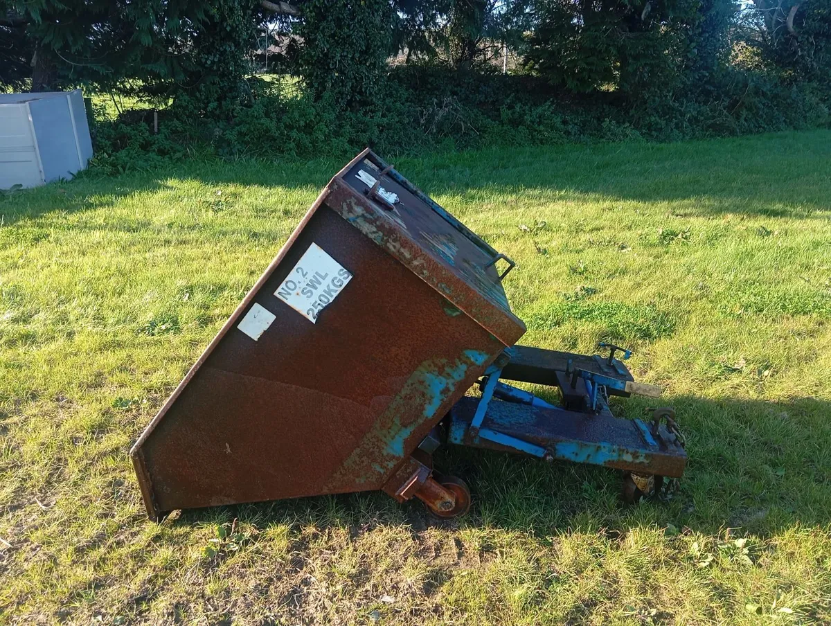 Forklift skip - Image 3