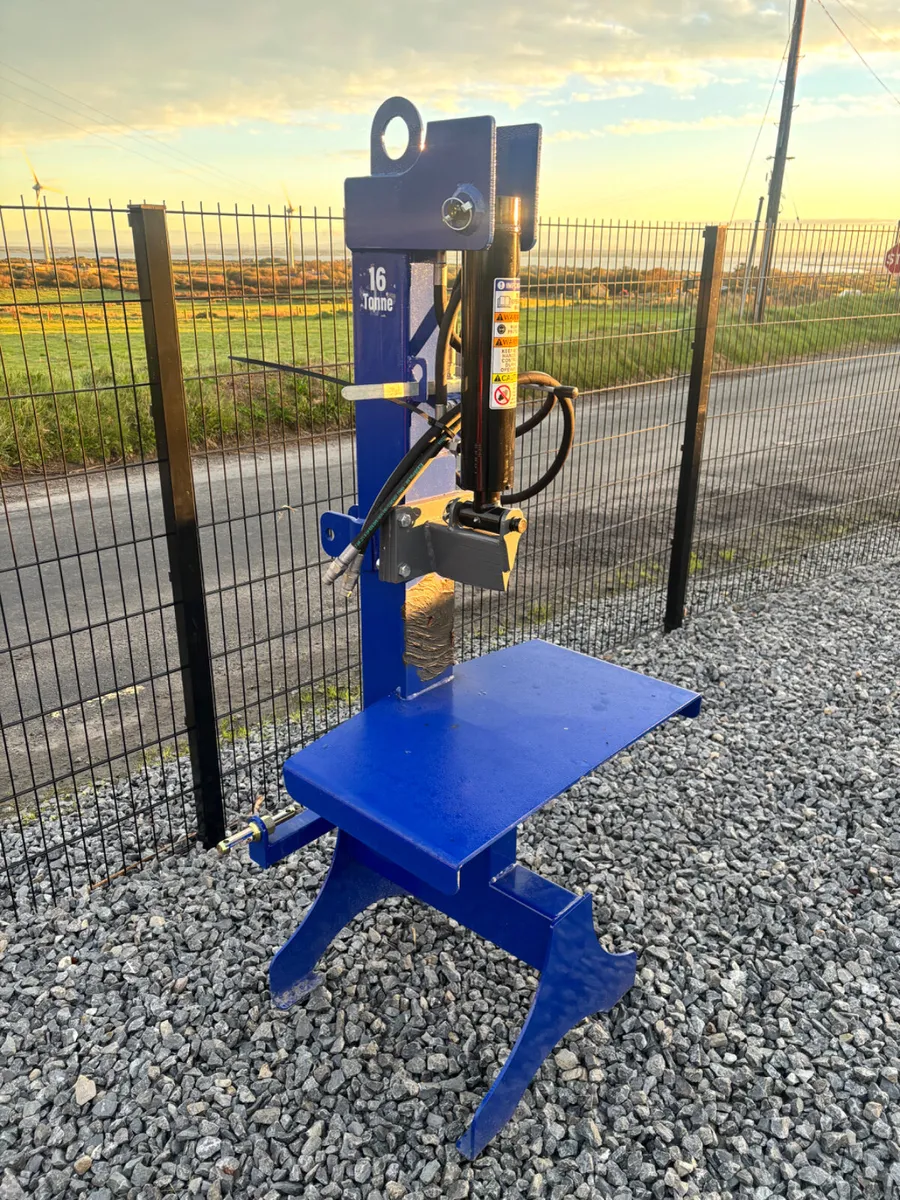 Log Splitters - Image 2