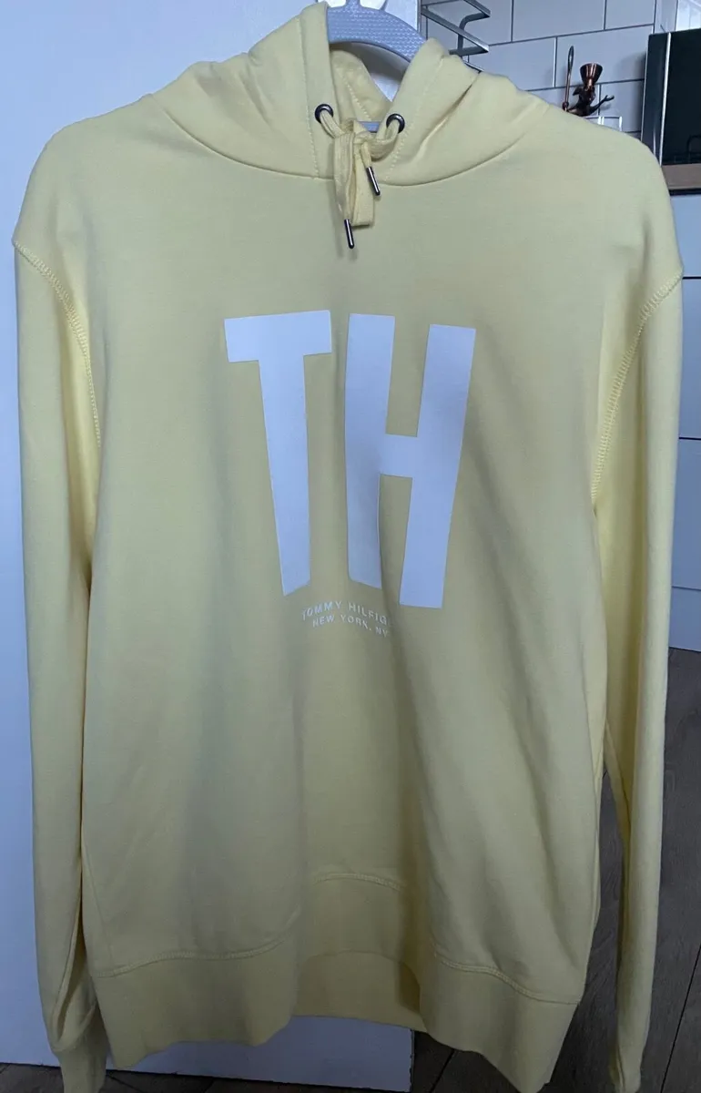 Tommy Hilfiger men’s Hoodie - Image 4