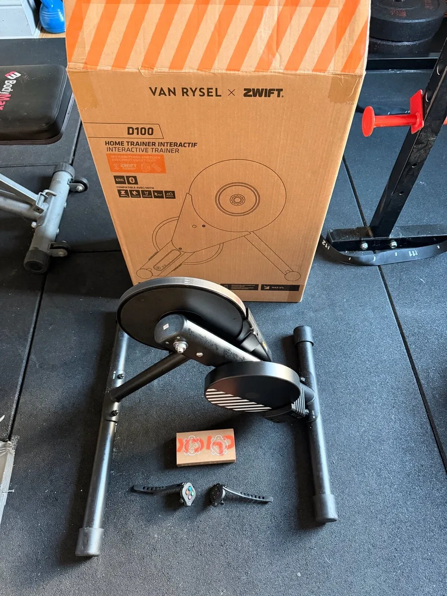 D100 Home trainer with Zwift - Image 1