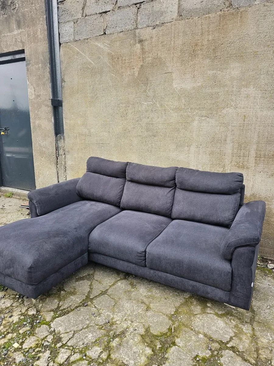 Sofa - Image 3