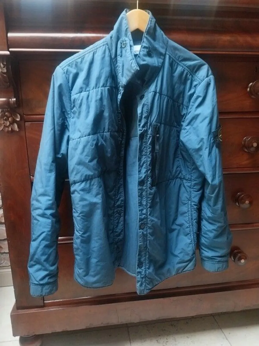 Stone Island - Image 1