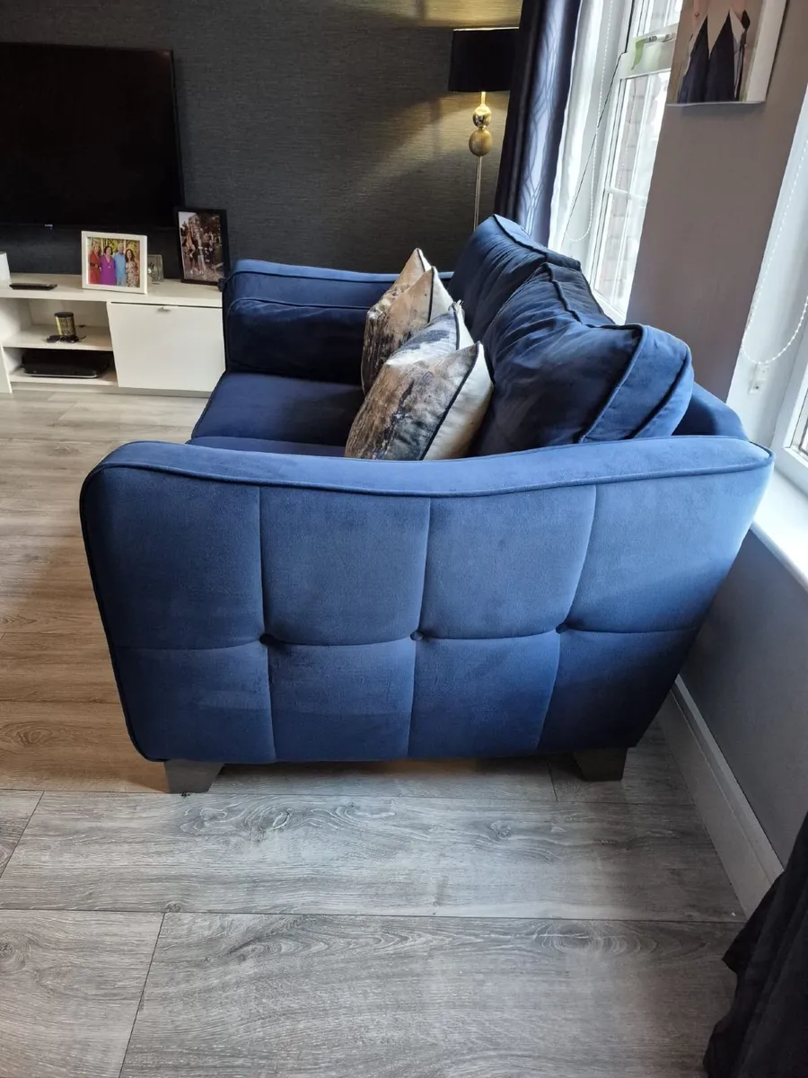 3 seater grey and 2 seater navy sofa - Image 3