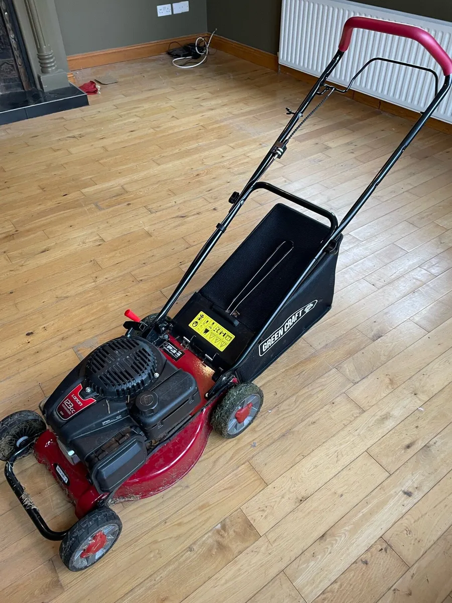 petrol lawnmower - Image 2