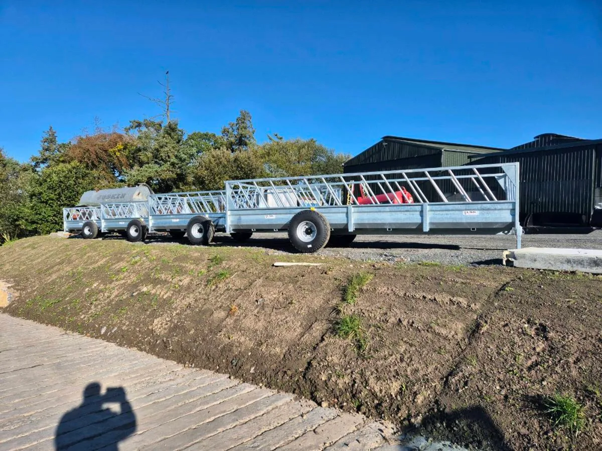 Feed trailer - Image 2
