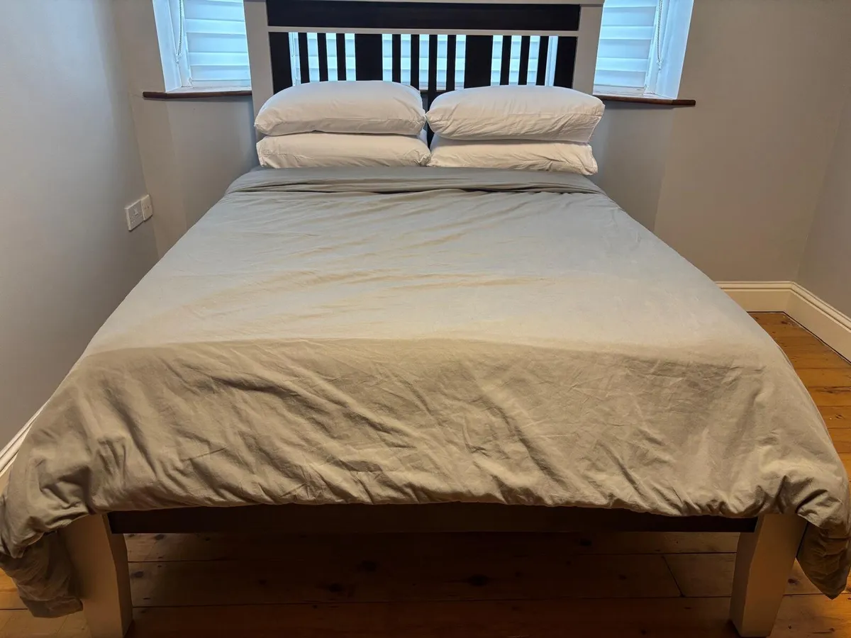 Bedframe - Image 2