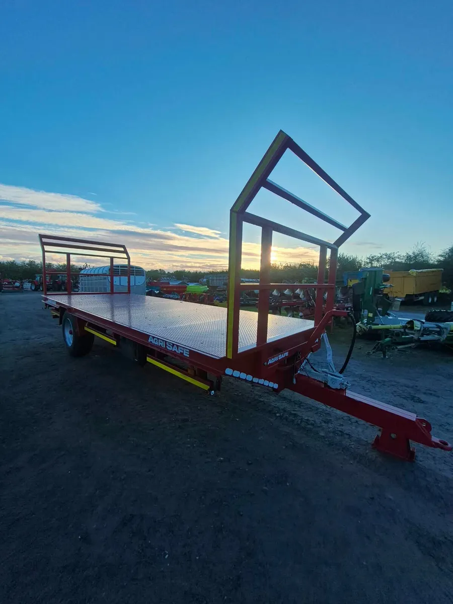 22ft Bale trailer - Image 3