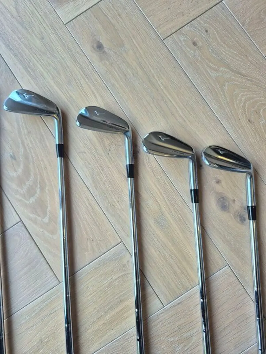 Mizuno MP20 - Image 2