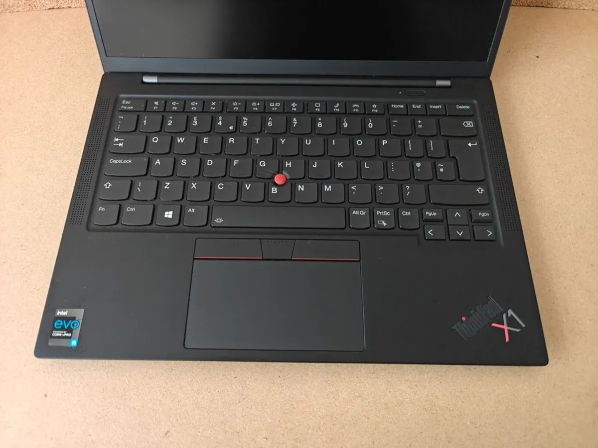 Lenovo X1 Carbon Gen9 Laptop | i5 vPro | 16GB | - Image 4