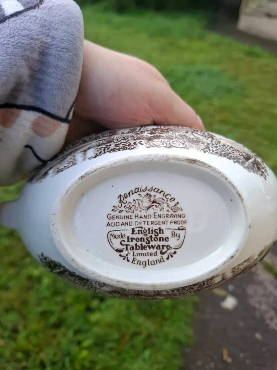 Renaissance gravy bowl - Image 2