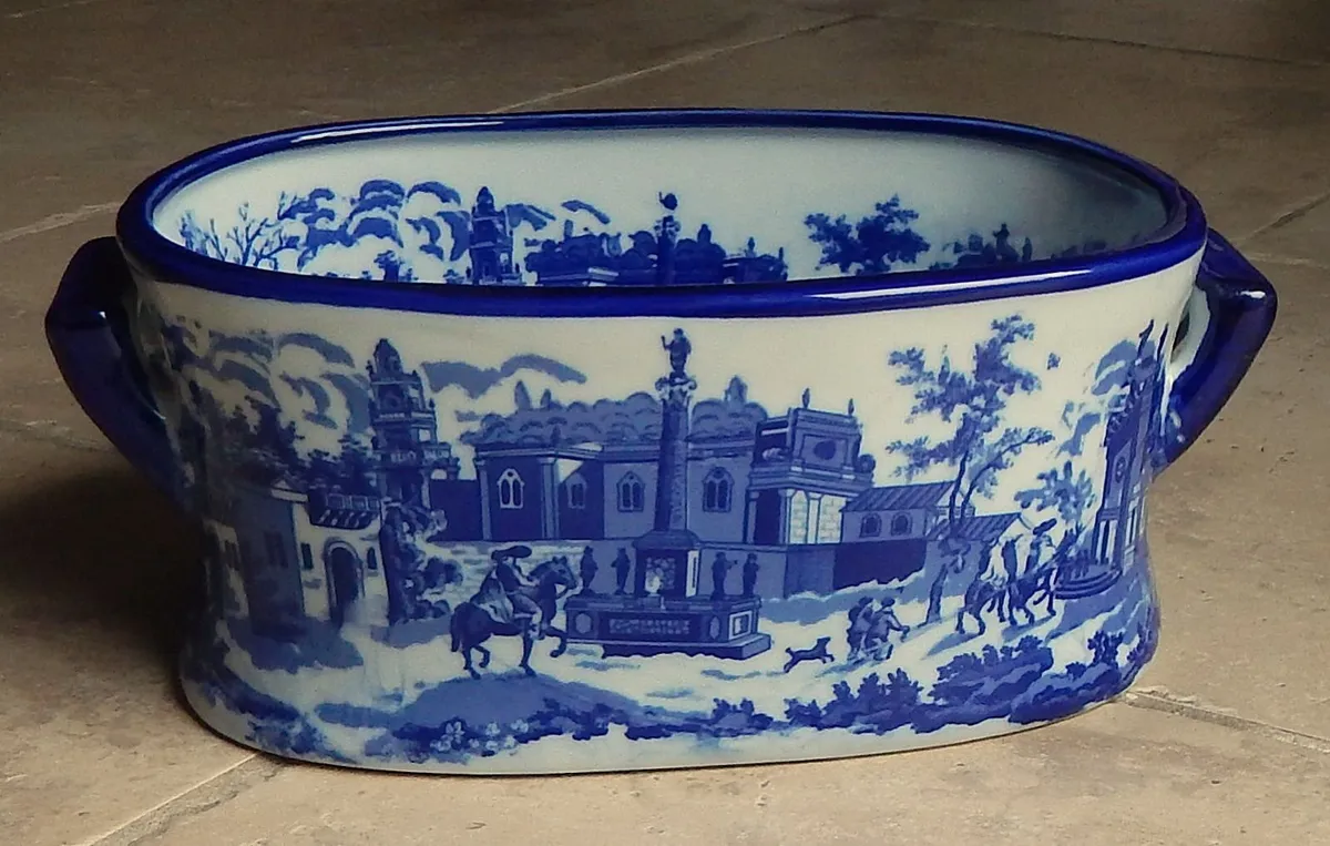 Vintage Victoria Ware Ironstone Wine Cooler - Image 1
