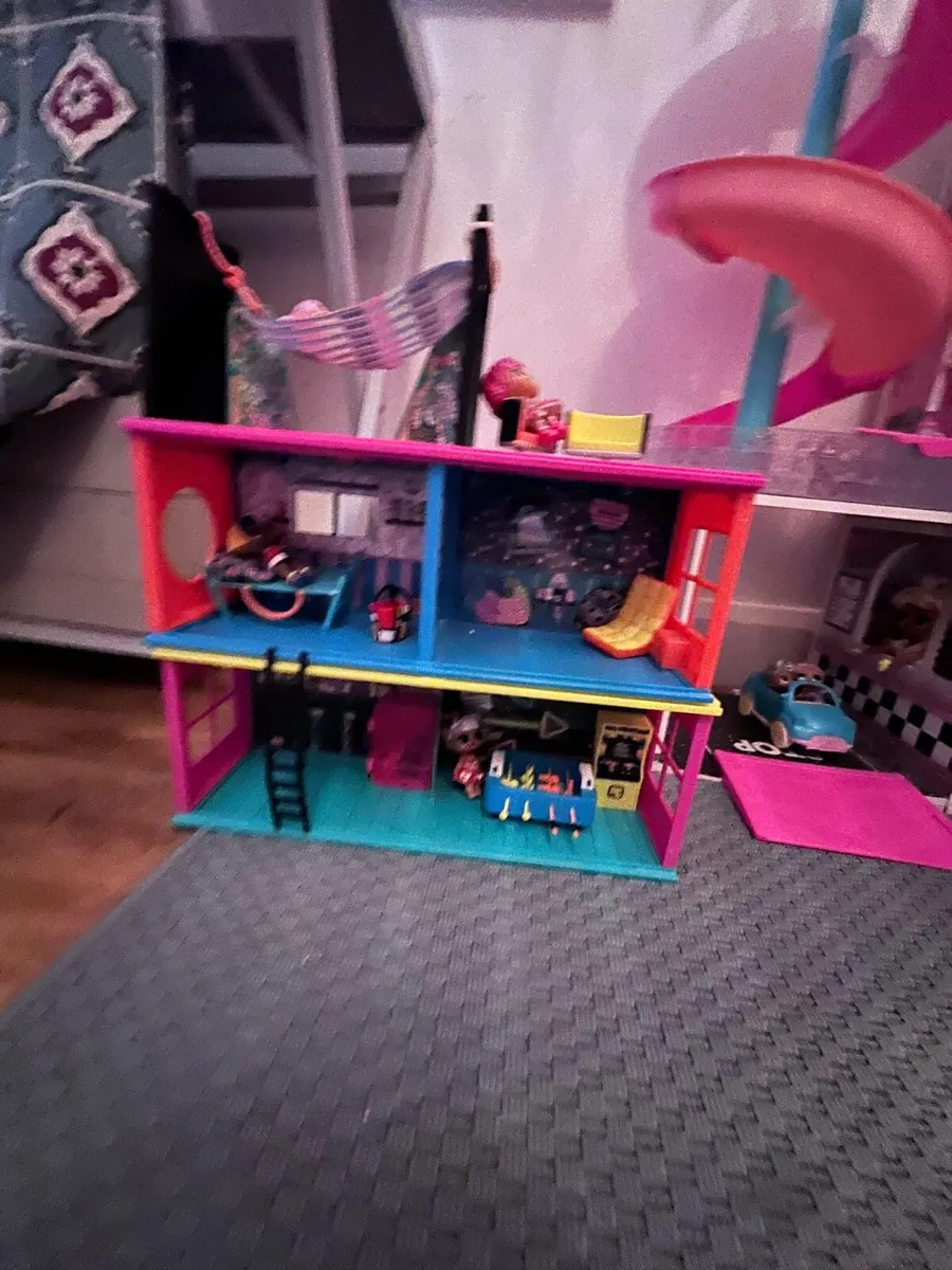 LOL Doll house and Accessories - Image 3