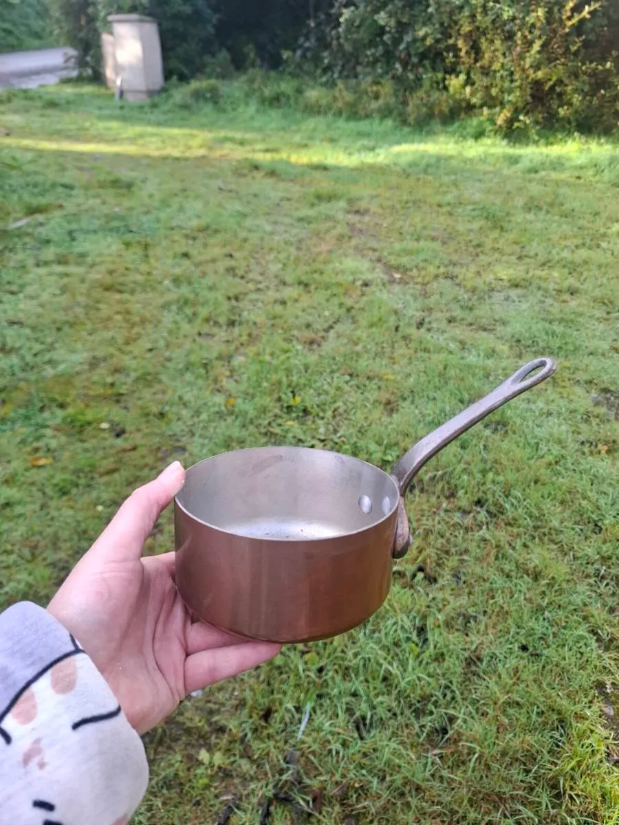12cm copper pot postage possible - Image 1