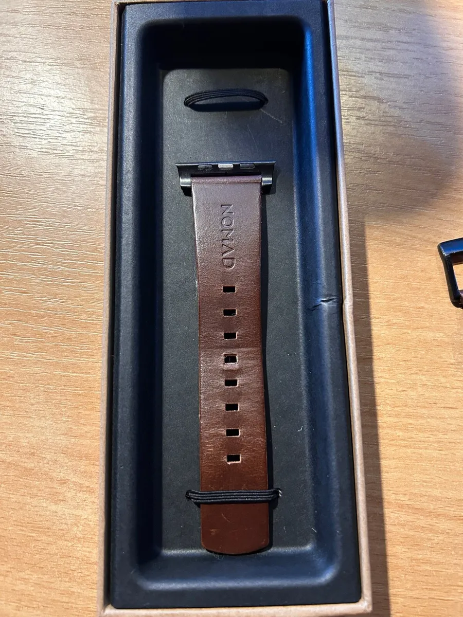 Nomad Modern Band / Strap for 44-49  Apple Watch - Image 4