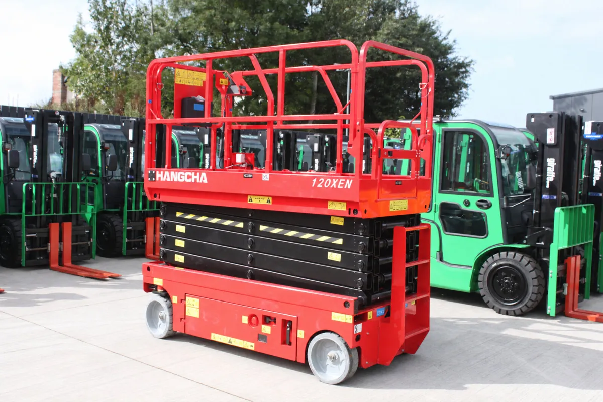 Hangcha 12m Electric Scissor Lift – 320kg Capacity - Image 4