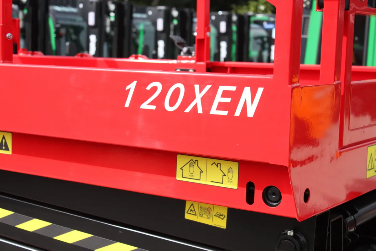 Hangcha 12m Electric Scissor Lift – 320kg Capacity - Image 3