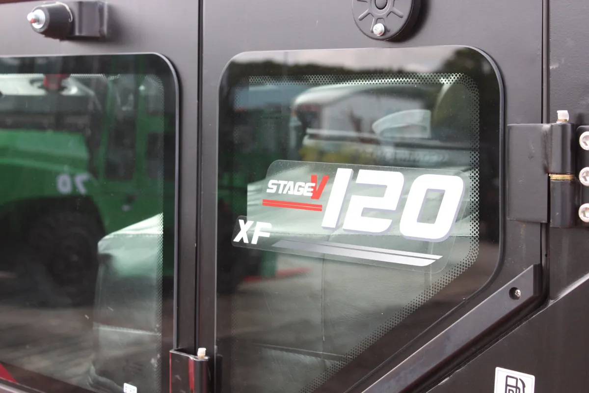 Hangcha XF120D 12T Full Cab Diesel Counterbalance - Image 4