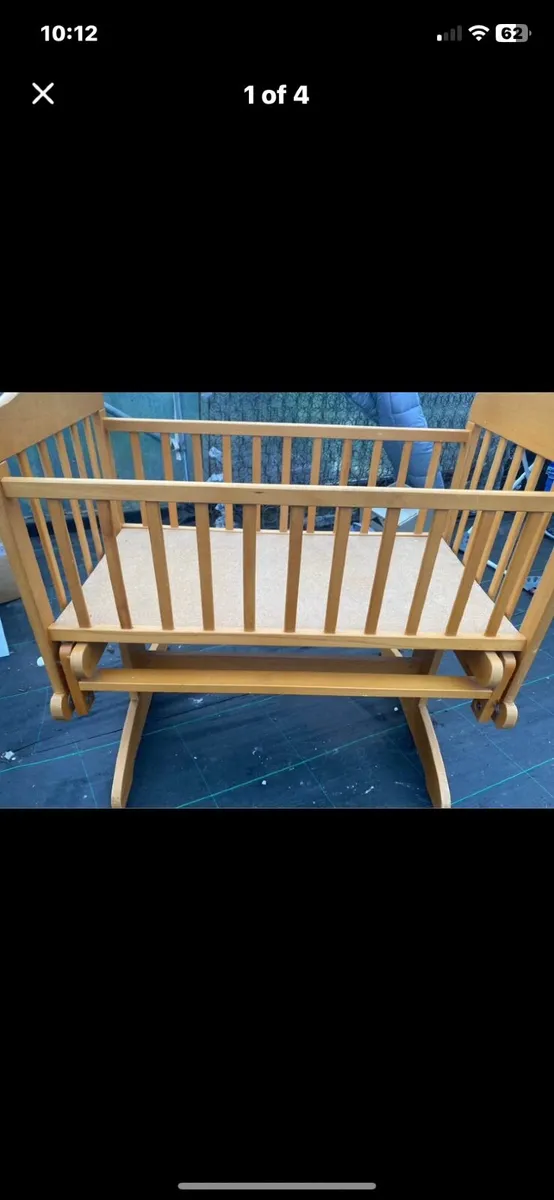 Selection of cots - Image 3