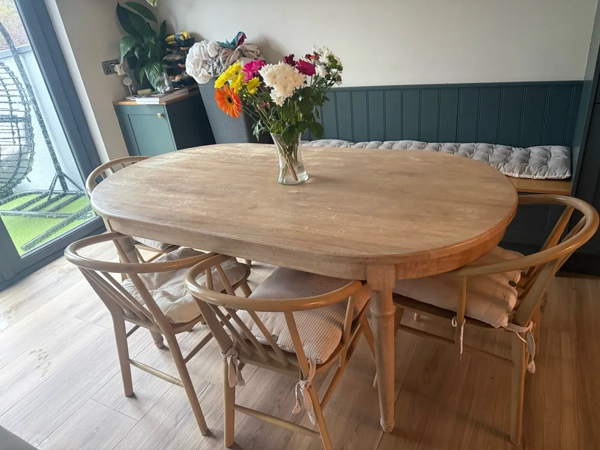 Dining table - Image 2