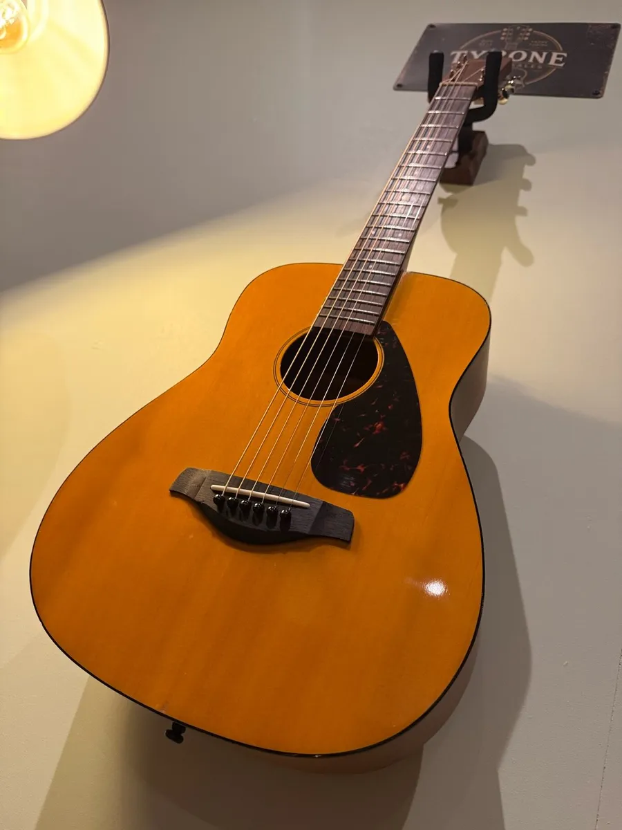 Yamaha JR1 3/4 Size Acoustic Guitar + Gig Bag - Image 2