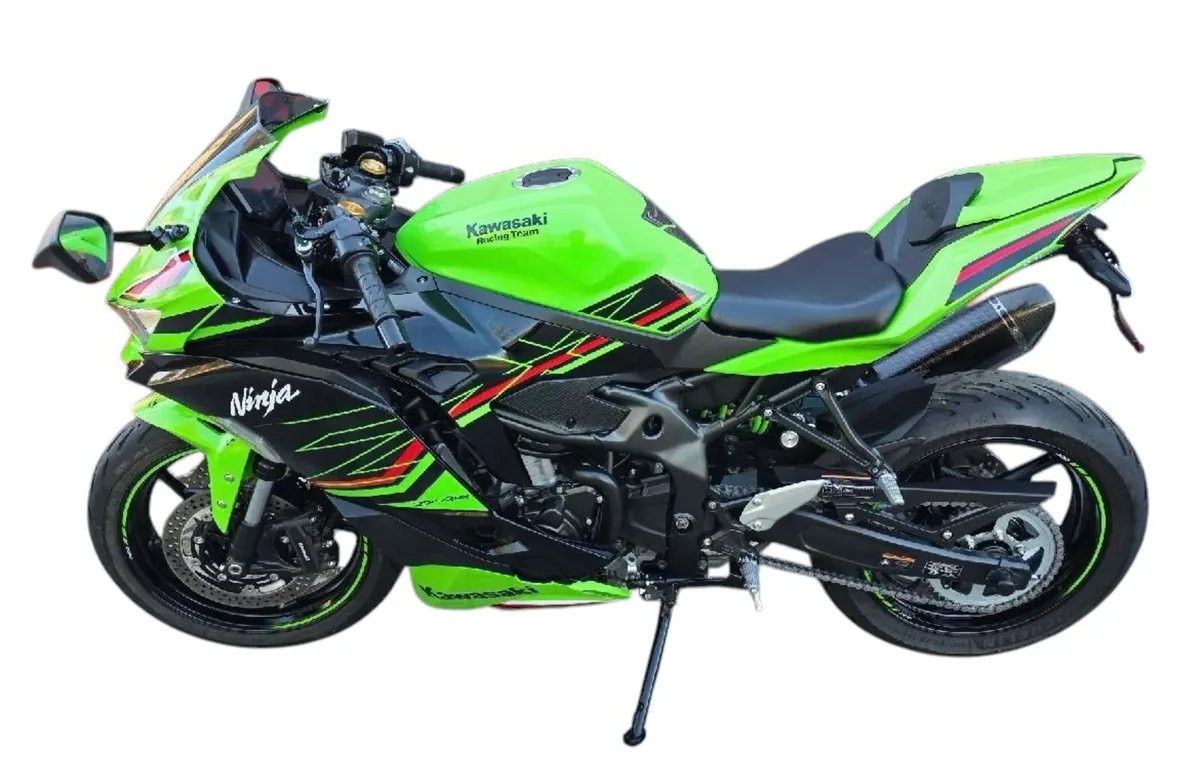Kawasaki Ninja ZX4RR 400 - Image 4