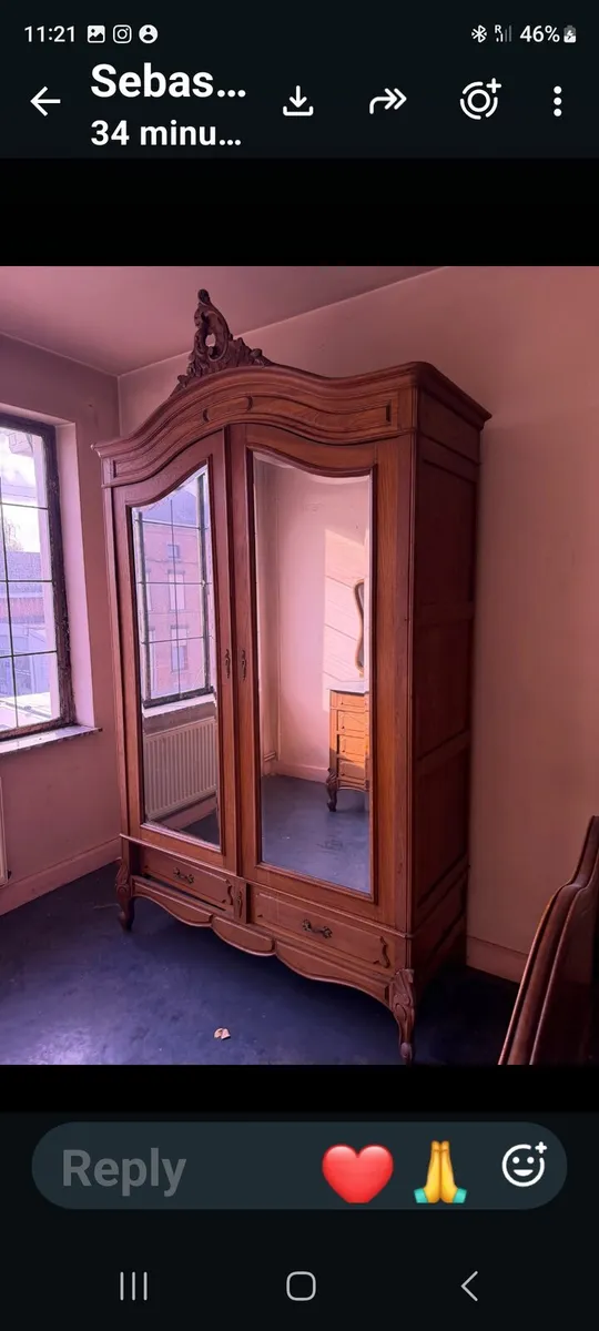 French bedroom set. Dressing table. Wardrobe. - Image 2