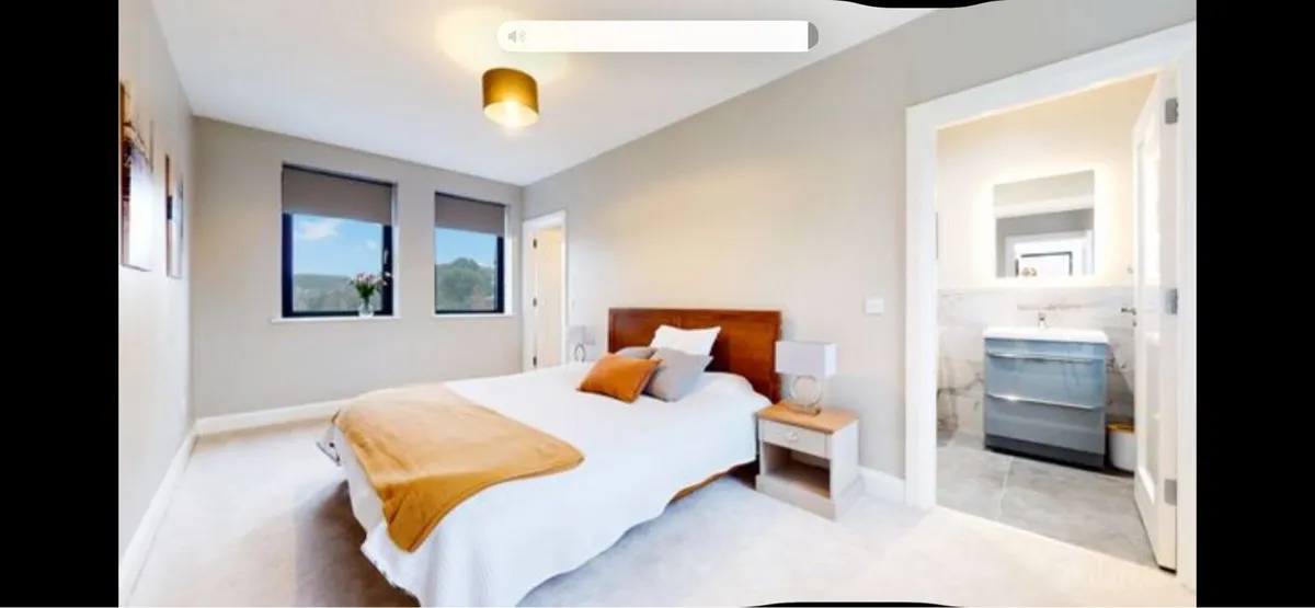 Super king size bed - Image 1