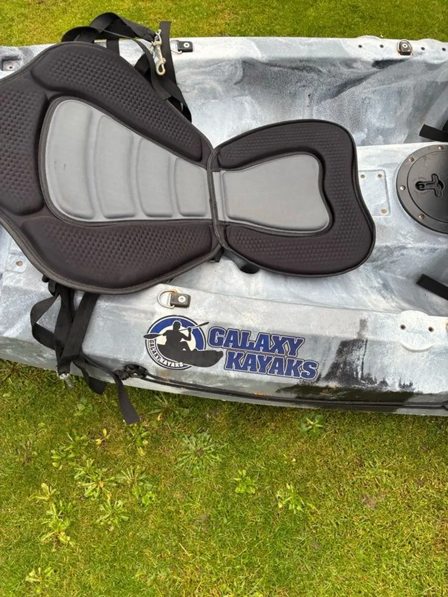 kayak - Image 2