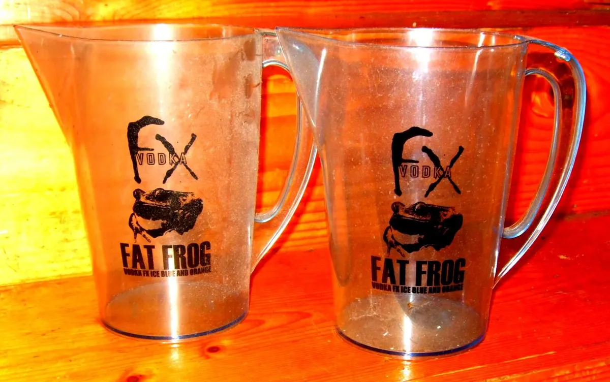 Duo of Vintage FX "Fat Frog" Cocktail Pitchers - Image 4