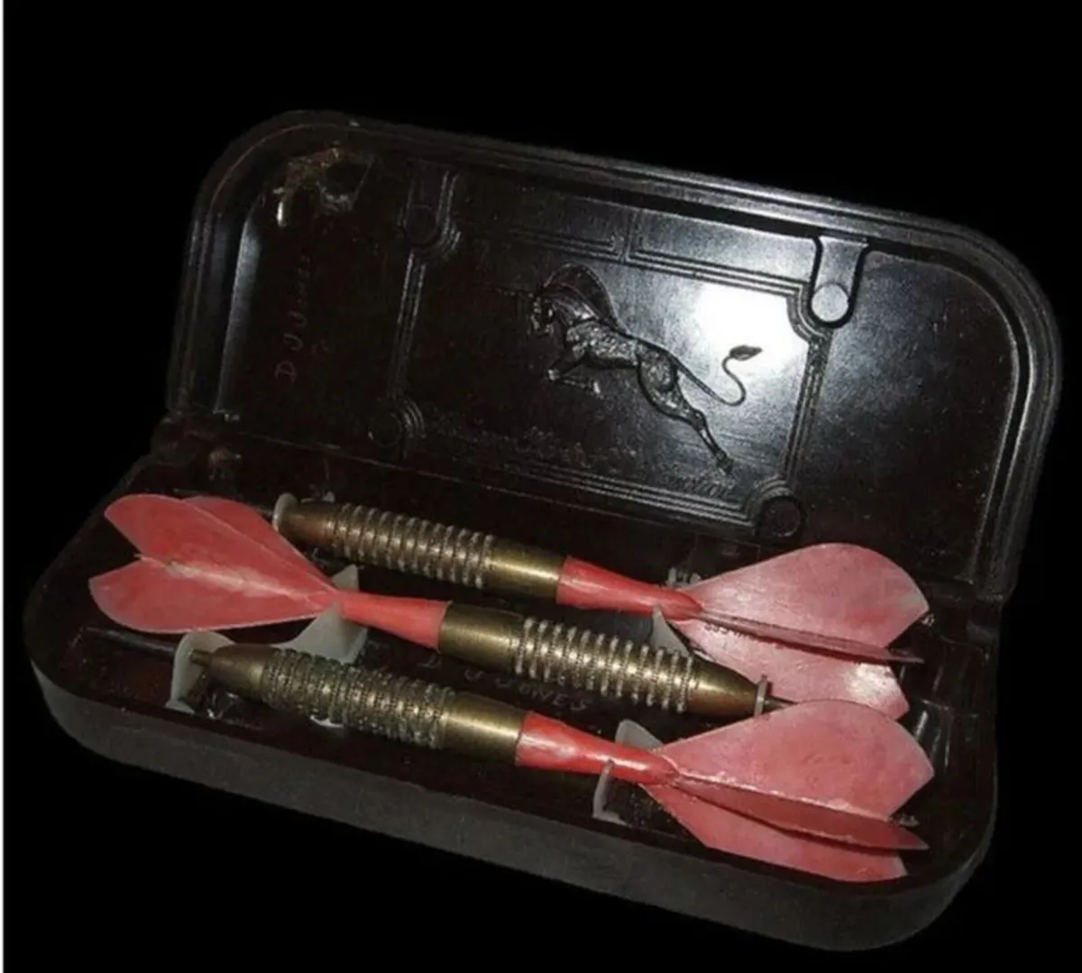 Vintage 1960s Brass Darts Set & Case-Pristine - Image 2