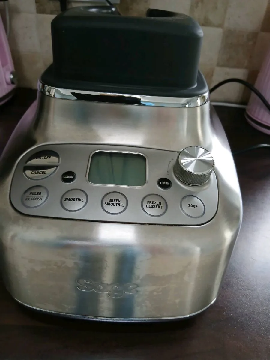 SAGE BLENDER LIKE NEW - Image 1