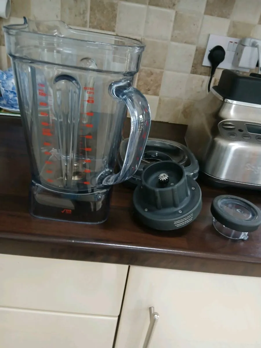 SAGE BLENDER LIKE NEW - Image 3