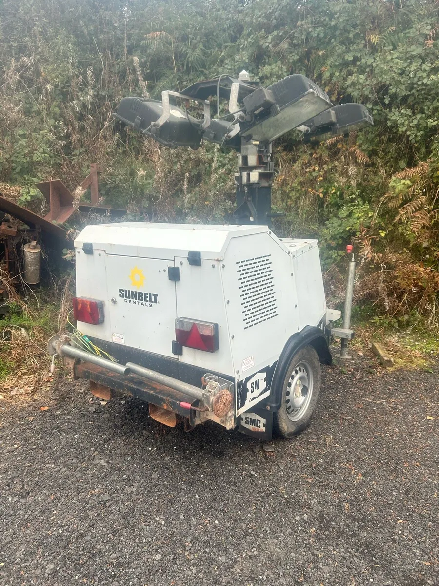 2016 SMC TL90 mobile lighting tower for sale. - Image 1