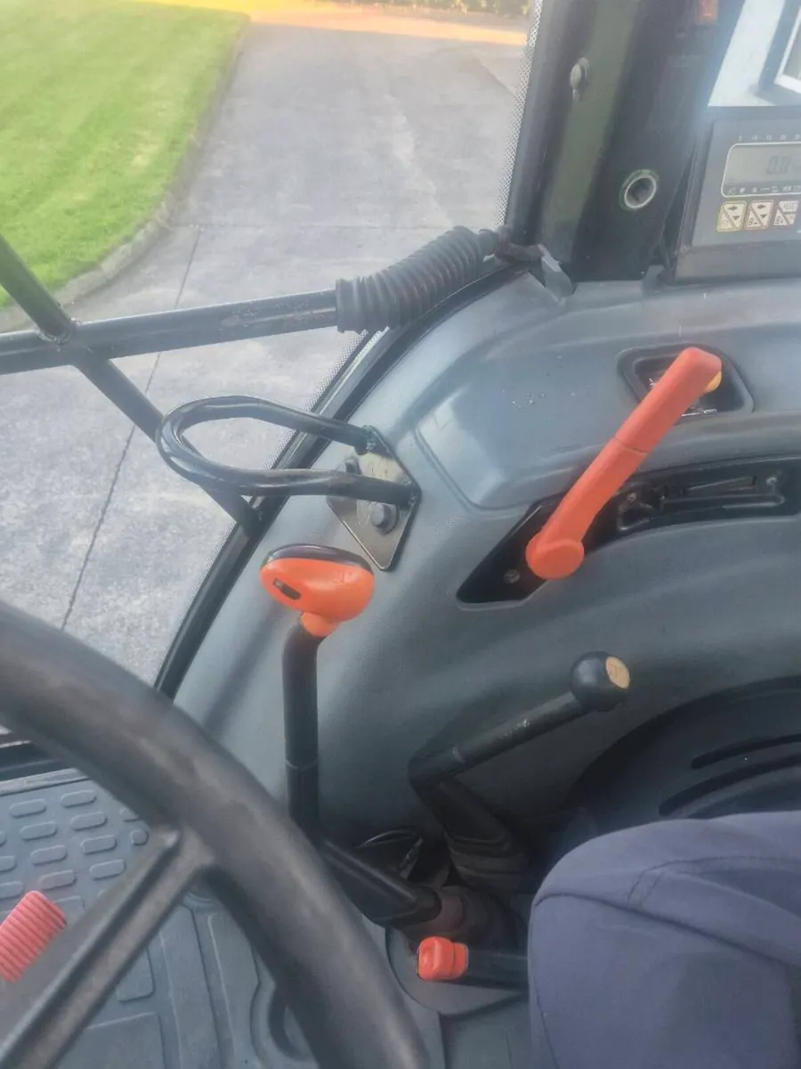 Tractor - Image 2