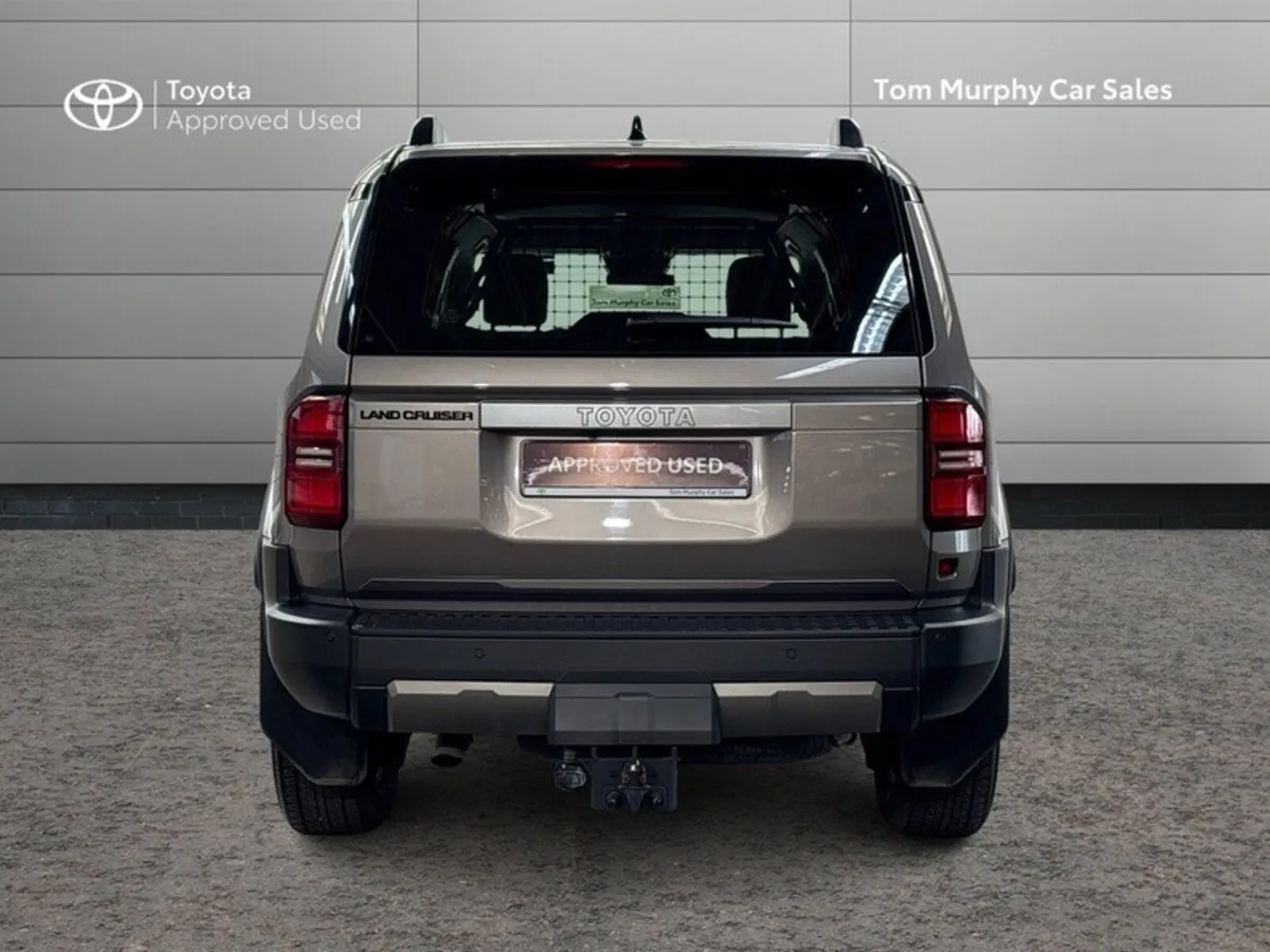 Toyota Land Cruiser Land Cruiser 2.8D Commercial ( - Image 4