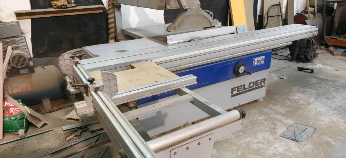 Title: Felder K900S Sliding Table Saw - Image 3